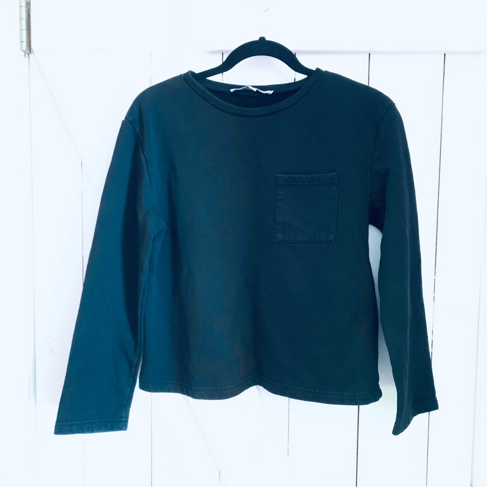 Black Cropped Sweatshirt Crew Neck Long Sleeve The Main Street Exchange M